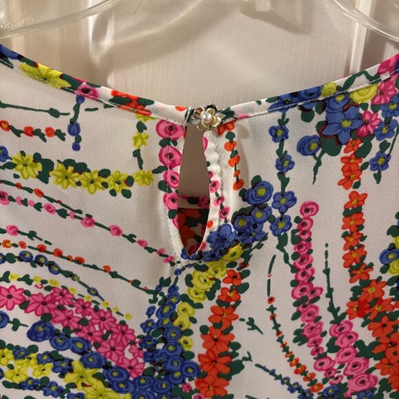 Talbots Petites Women's Ruffle-Short Sleeve Top ~ Swirling Floral ~ MP ~ EUC - Picture 8 of 8